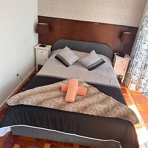 Uitgebreide Kamer met een King Size Bed